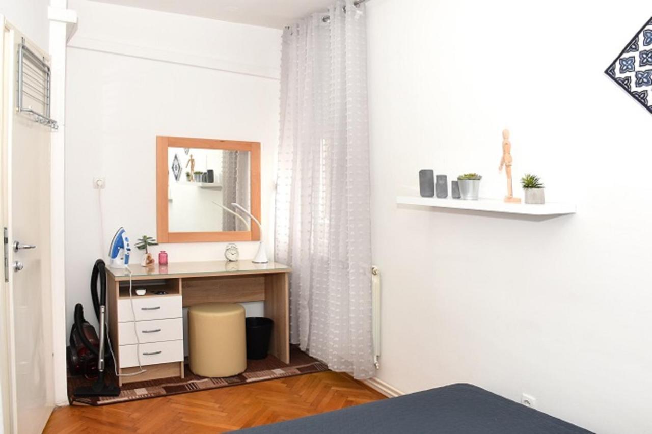 Apartman Vlaska 78 ซาเกร็บ ภายนอก รูปภาพ